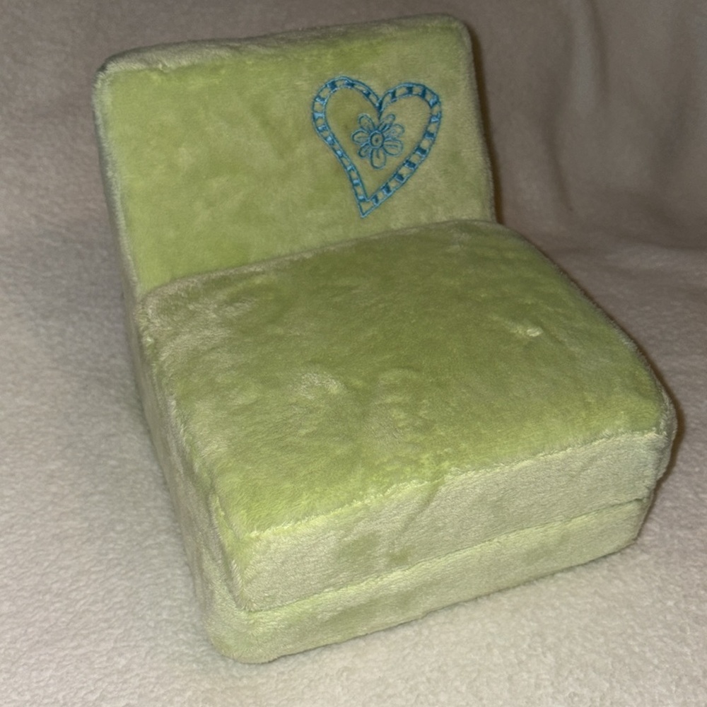 American Girl FOLD UP CHAIR II Green Velour Flip Couch Bed Seat Furniture